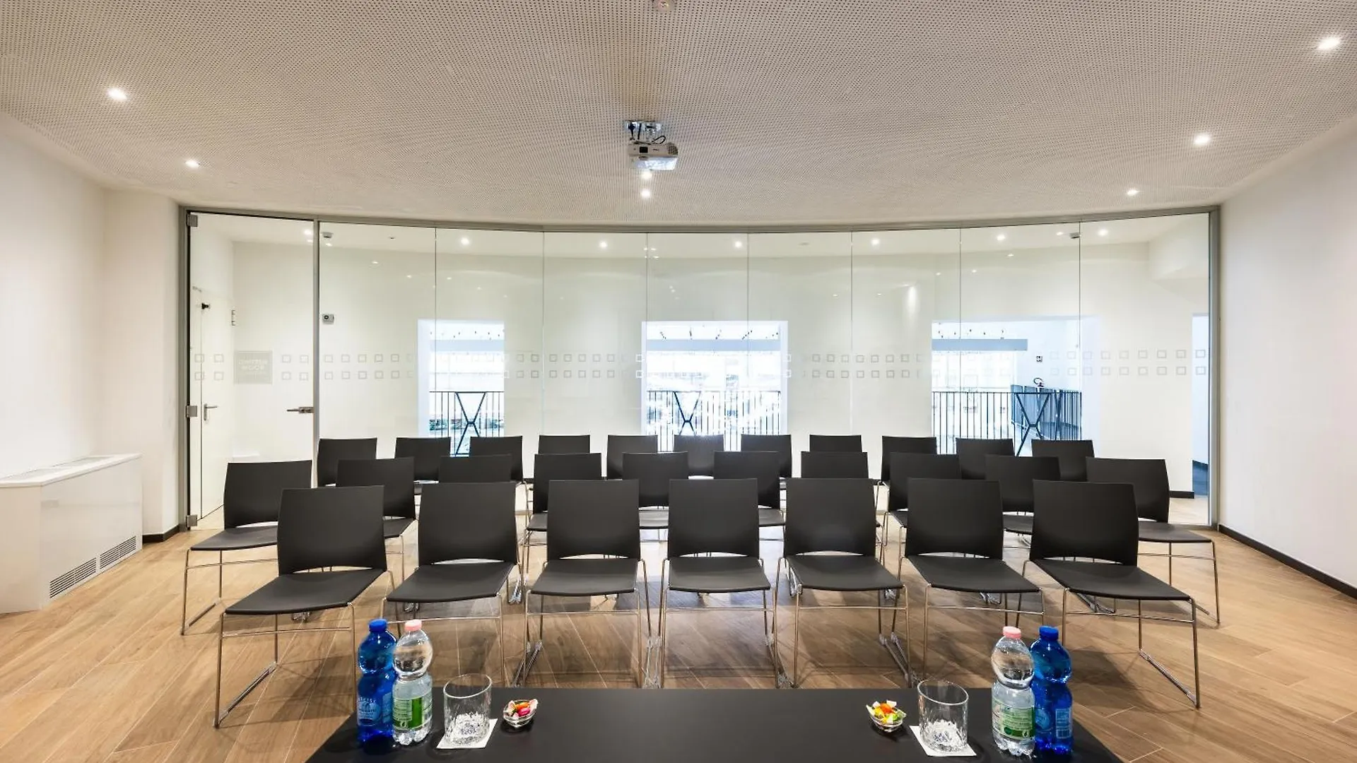 Ih Hotels Milano Centrale 4*, Milan