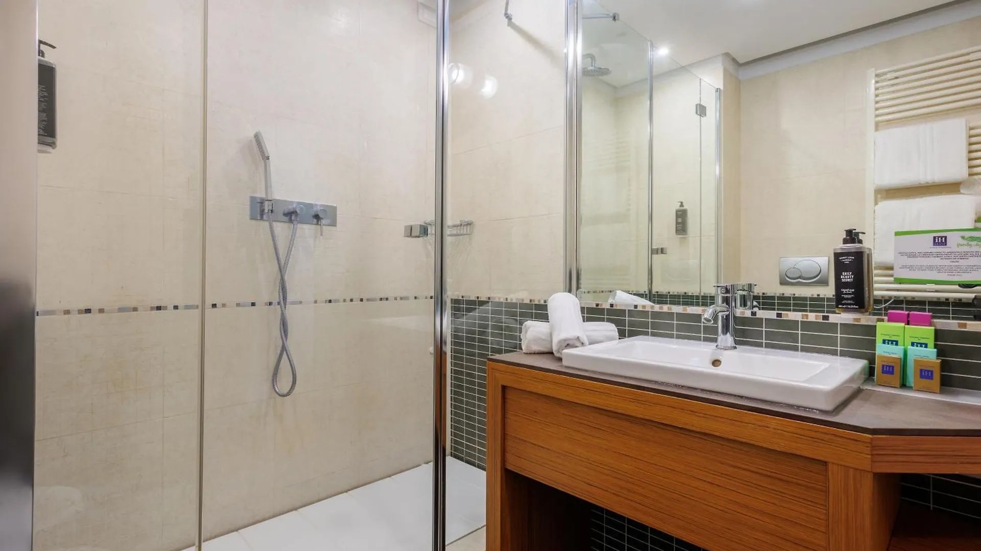 ****  Ih Hotels Milano Centrale إيطاليا